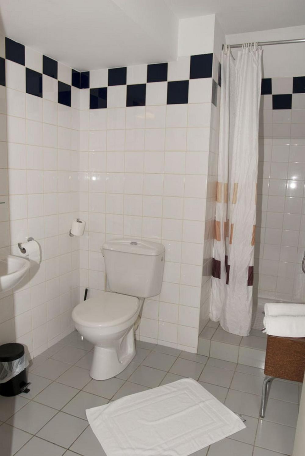 Acacias Apparts Hotel Plombières-les-Bains Δωμάτιο φωτογραφία