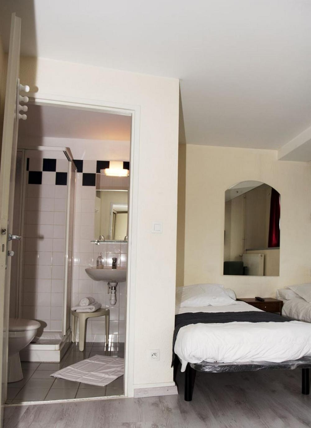 Acacias Apparts Hotel Plombières-les-Bains Δωμάτιο φωτογραφία