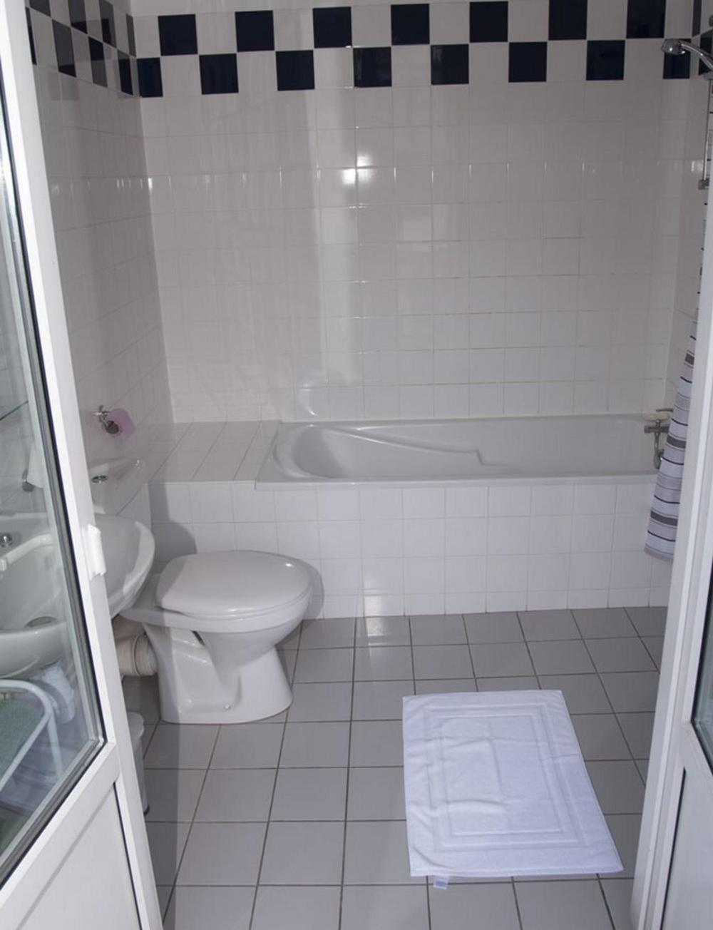Acacias Apparts Hotel Plombières-les-Bains Δωμάτιο φωτογραφία