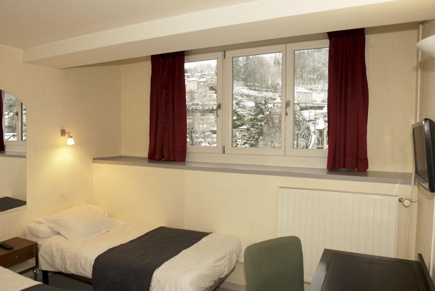 Acacias Apparts Hotel Plombières-les-Bains Δωμάτιο φωτογραφία
