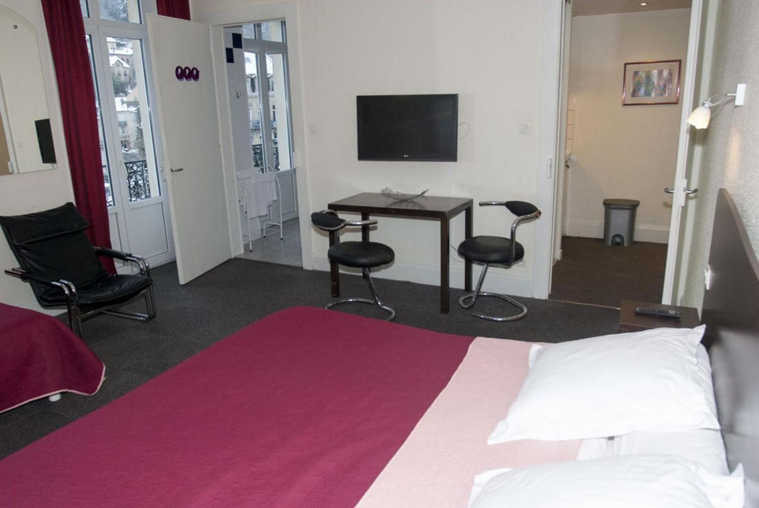 Acacias Apparts Hotel Plombières-les-Bains Δωμάτιο φωτογραφία